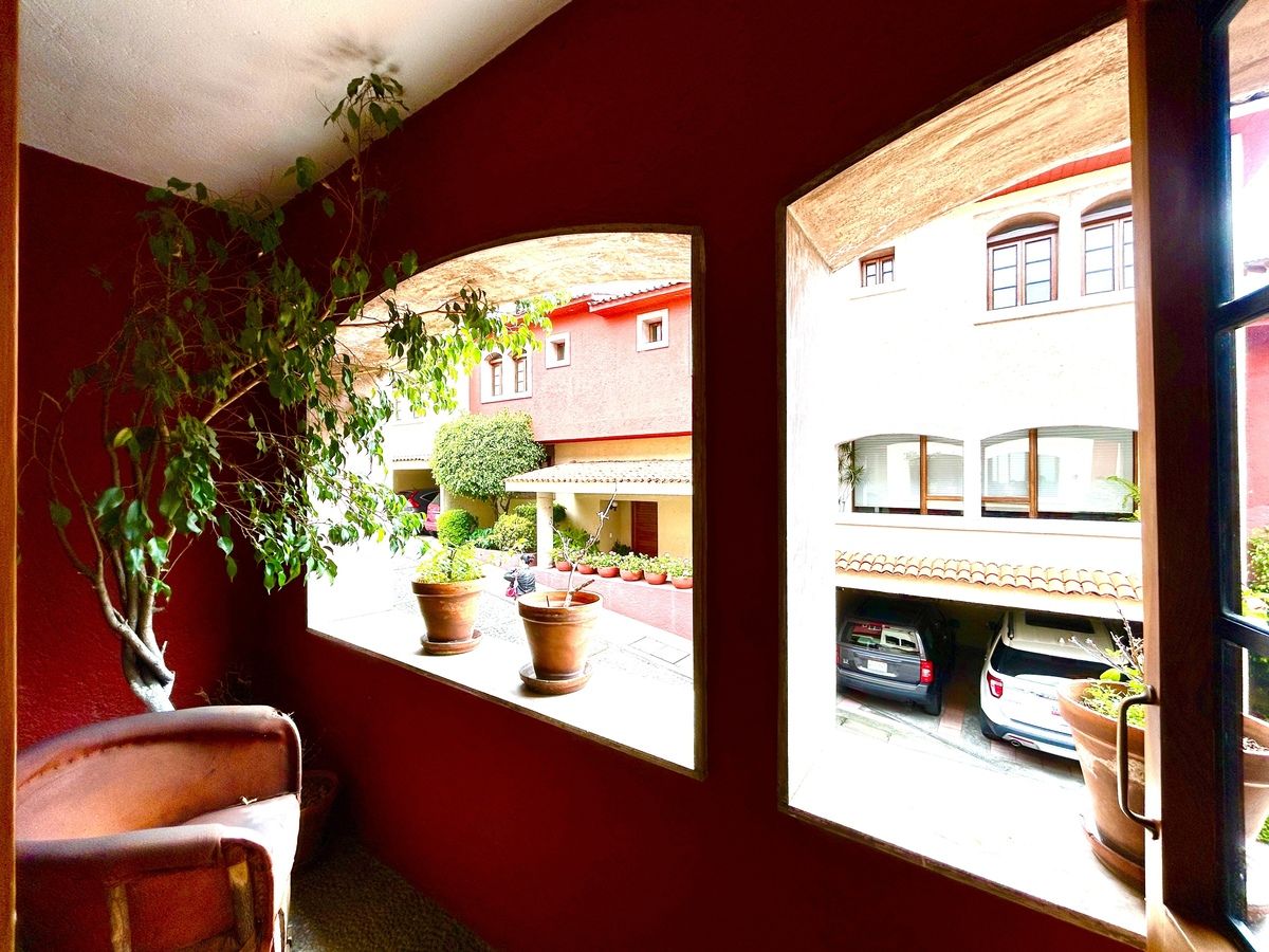 2 de 25: BALCÓN COMEDOR