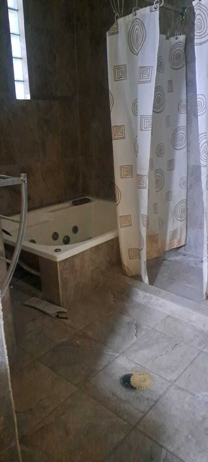 4 de 17