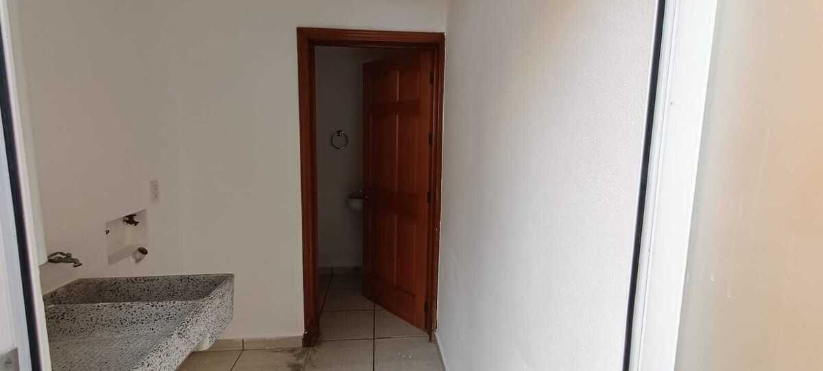 22 de 32