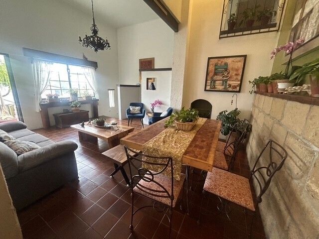 2 of 13: Casa en Venta en Lomas del Huizachal Rayo Vende ®