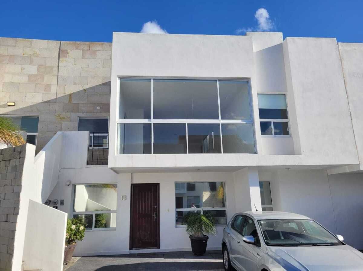 1 de 16: Fachada del departamento