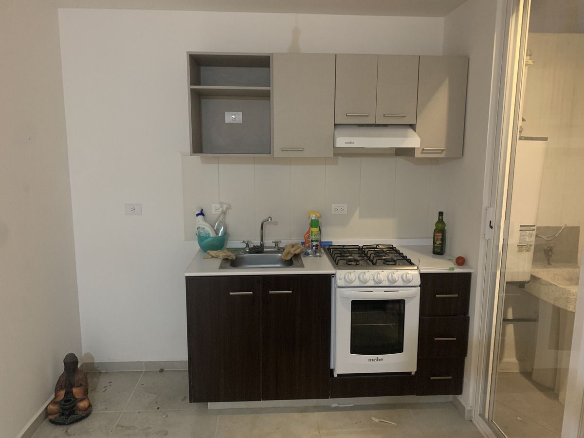 3 of 21: Cocina