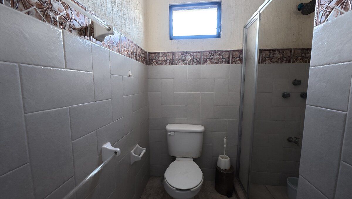 8 de 20: baño de la recamara principal