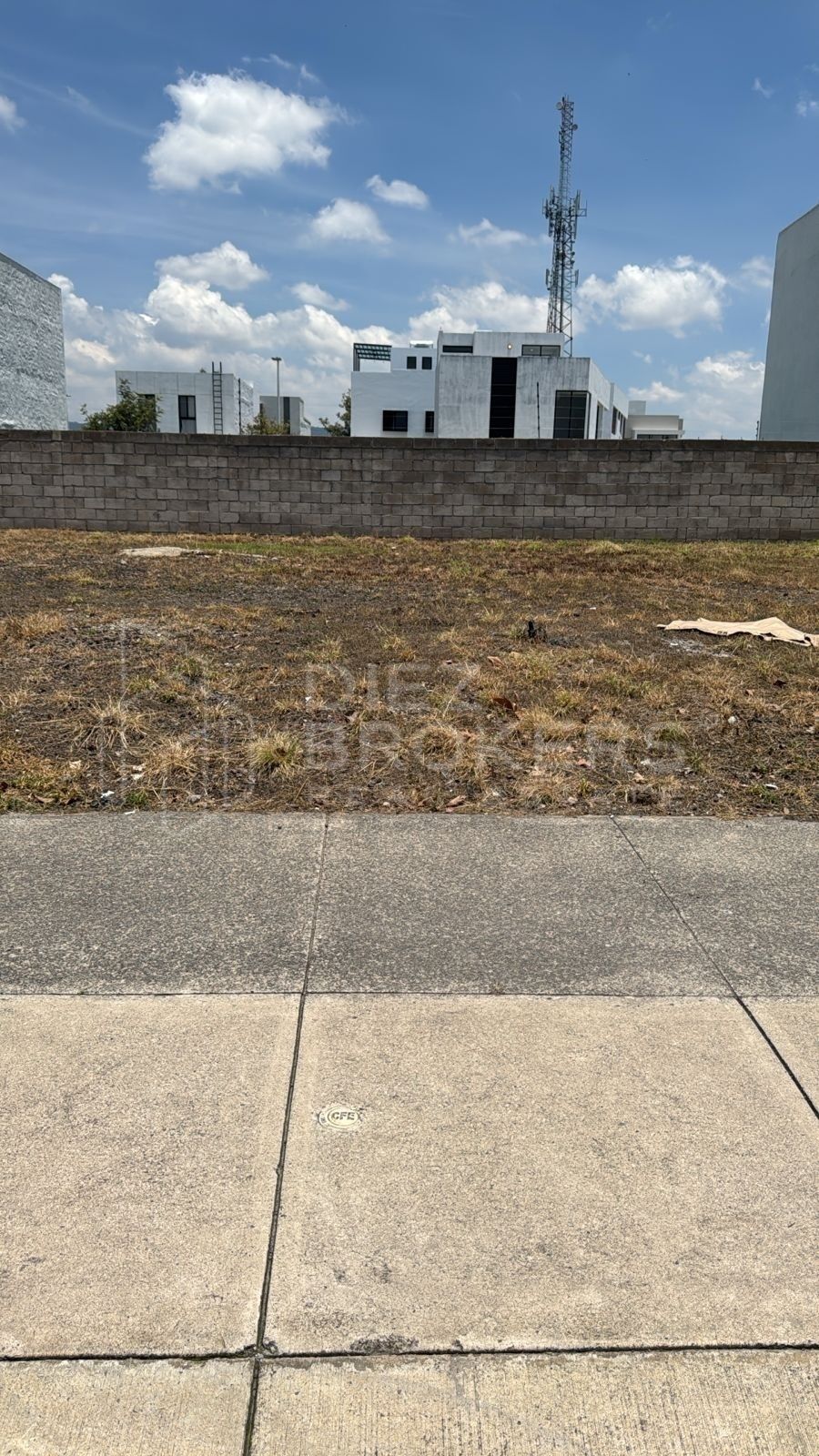 Terreno en Venta - Fraccionamiento Adamar, Tlajomulco de Zúñiga - foto 5