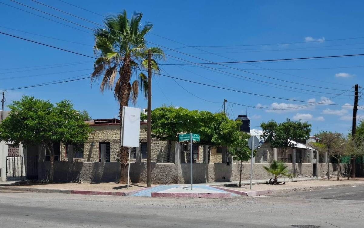2 de 23