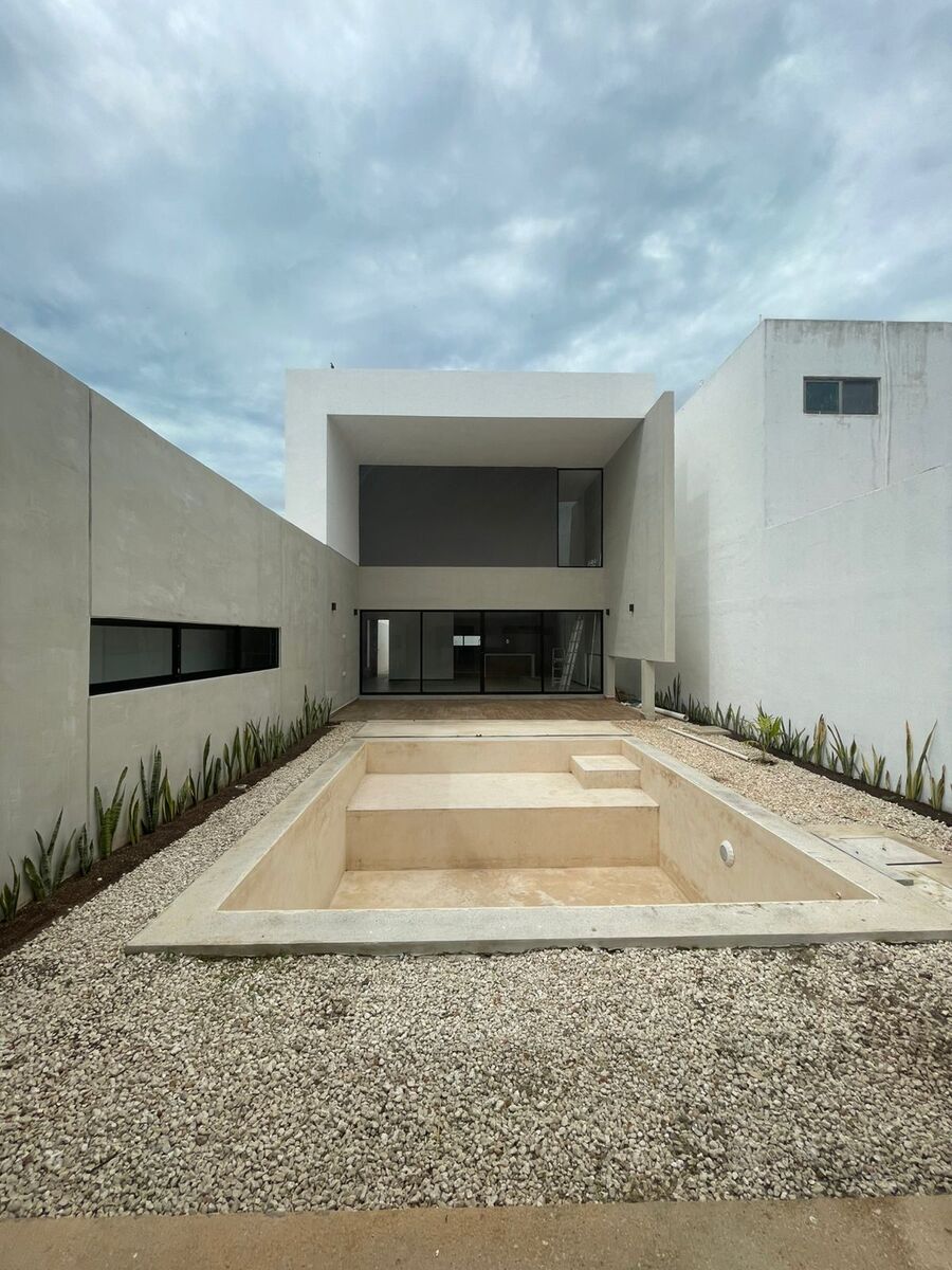 14 de 15: Fachada Posterior