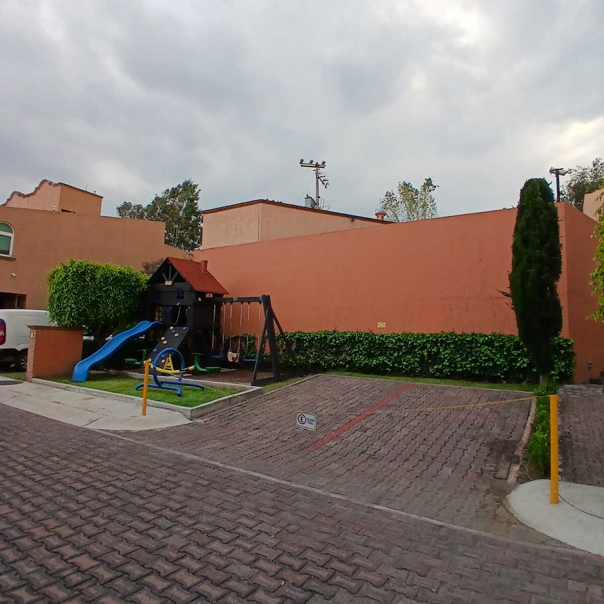 3 de 18