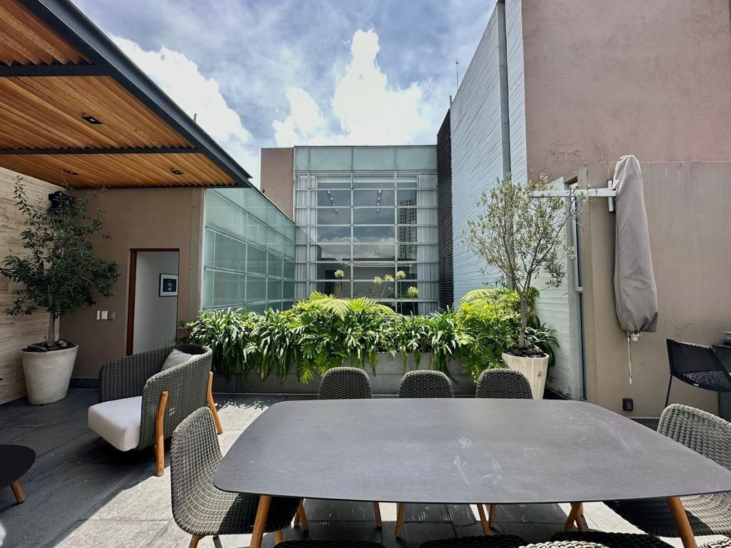3 de 15: Terraza Privada