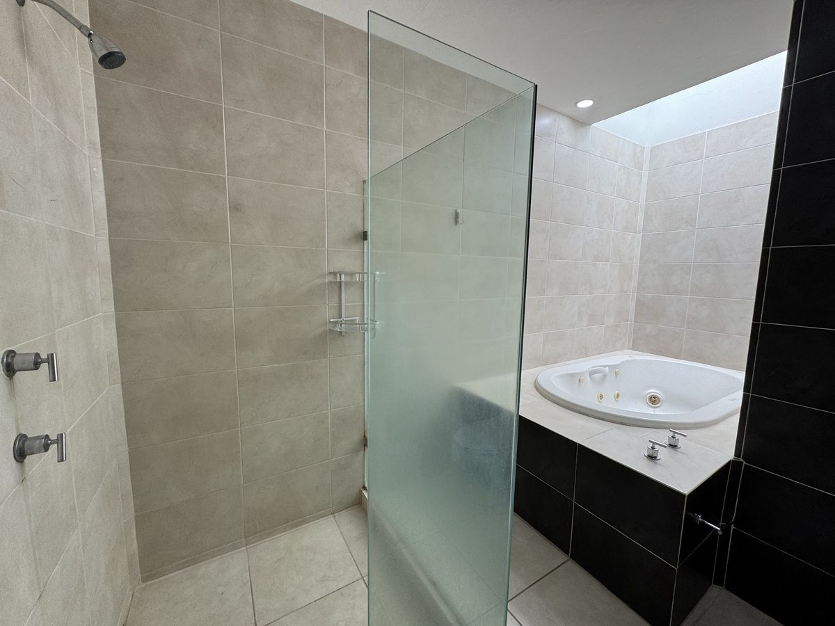 18 de 32: Baño completo rec ppal