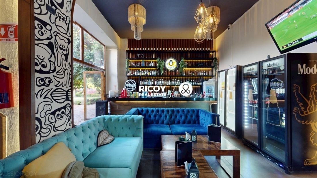 5 de 43: Salón principal