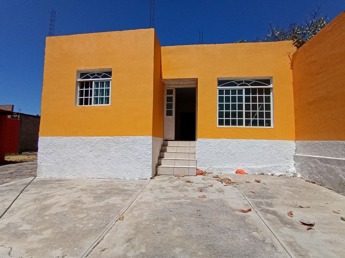 Oportunidad: Casa en Venta de 1 Planta con Terraza y 350 m² de Jardín en Zapopan - foto 2