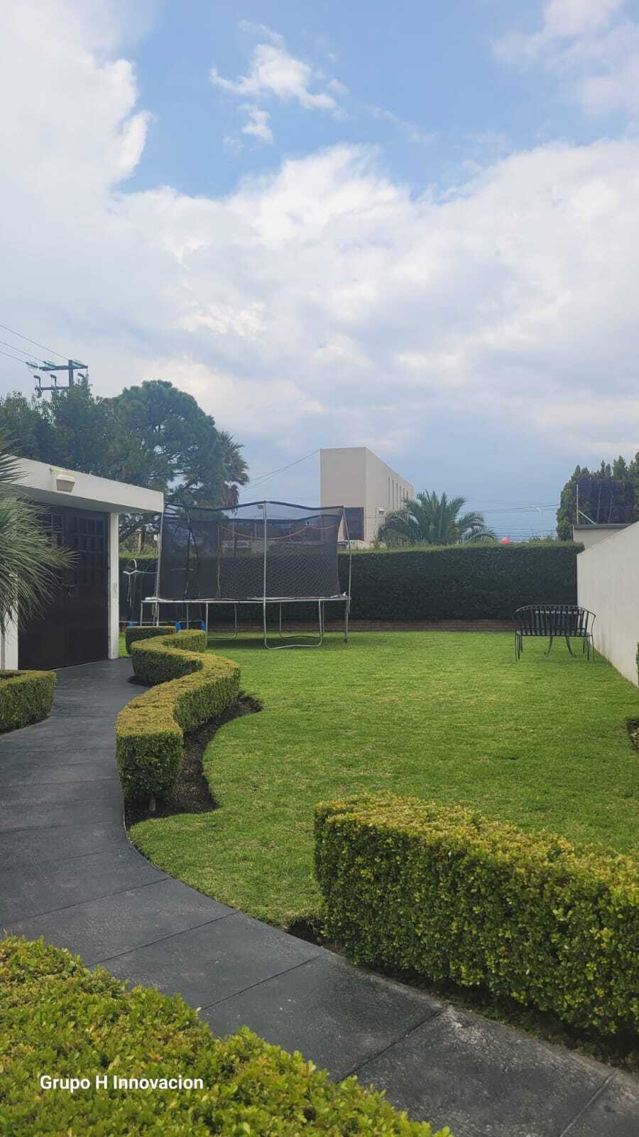 18 de 21: Junto a area verde