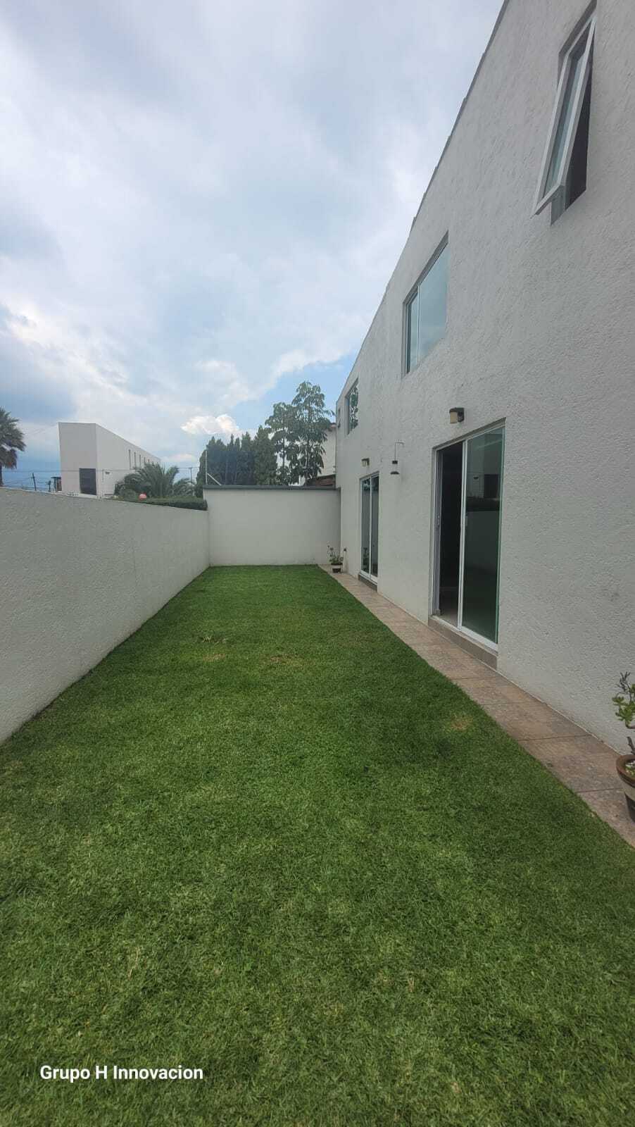 3 de 21: Amplio Jardín privado