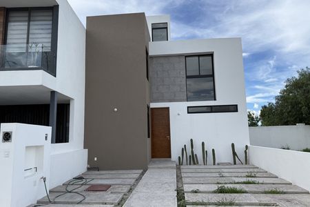 EB-TW0846
