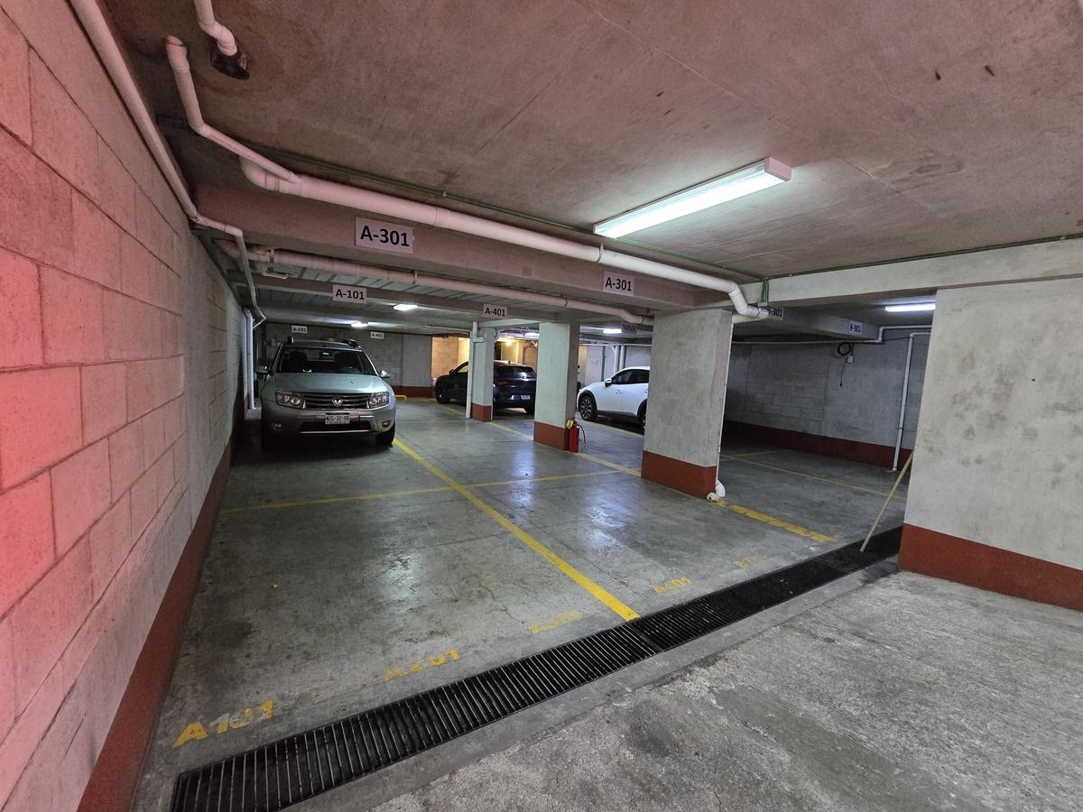 5 de 21: Un lugar de estacionamiento techado
