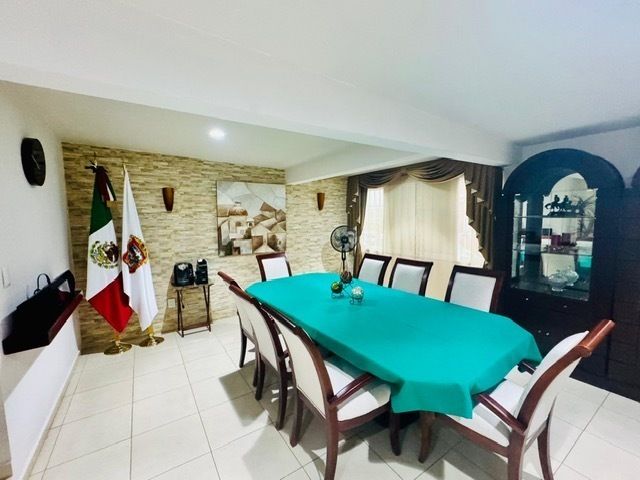 4 de 33