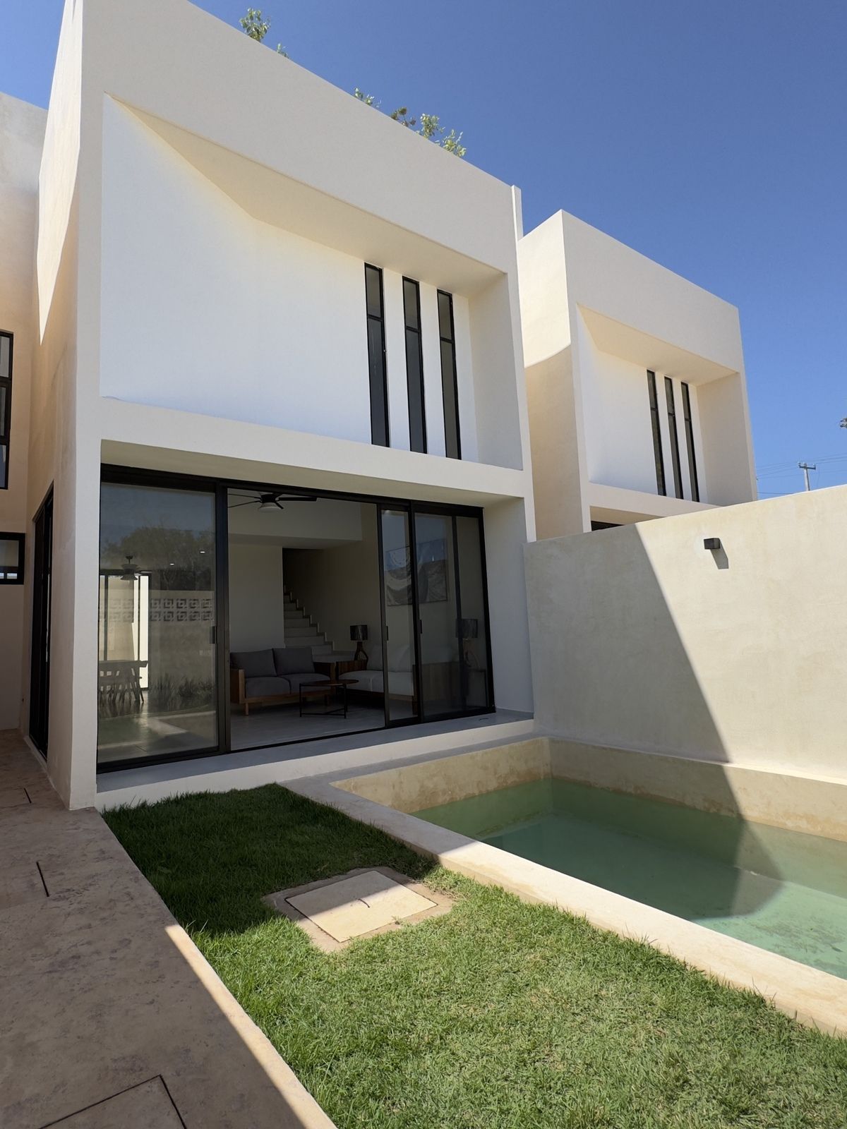Villa en venta cerca de la playa de entrega inmediata