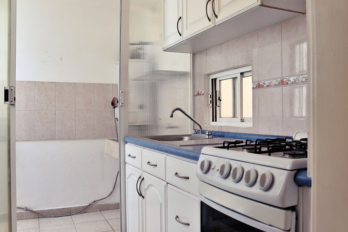 3 de 19: Cocina-Area de Lavado