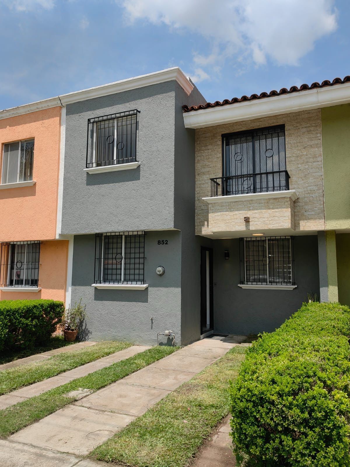 1 de 21: FACHADA
