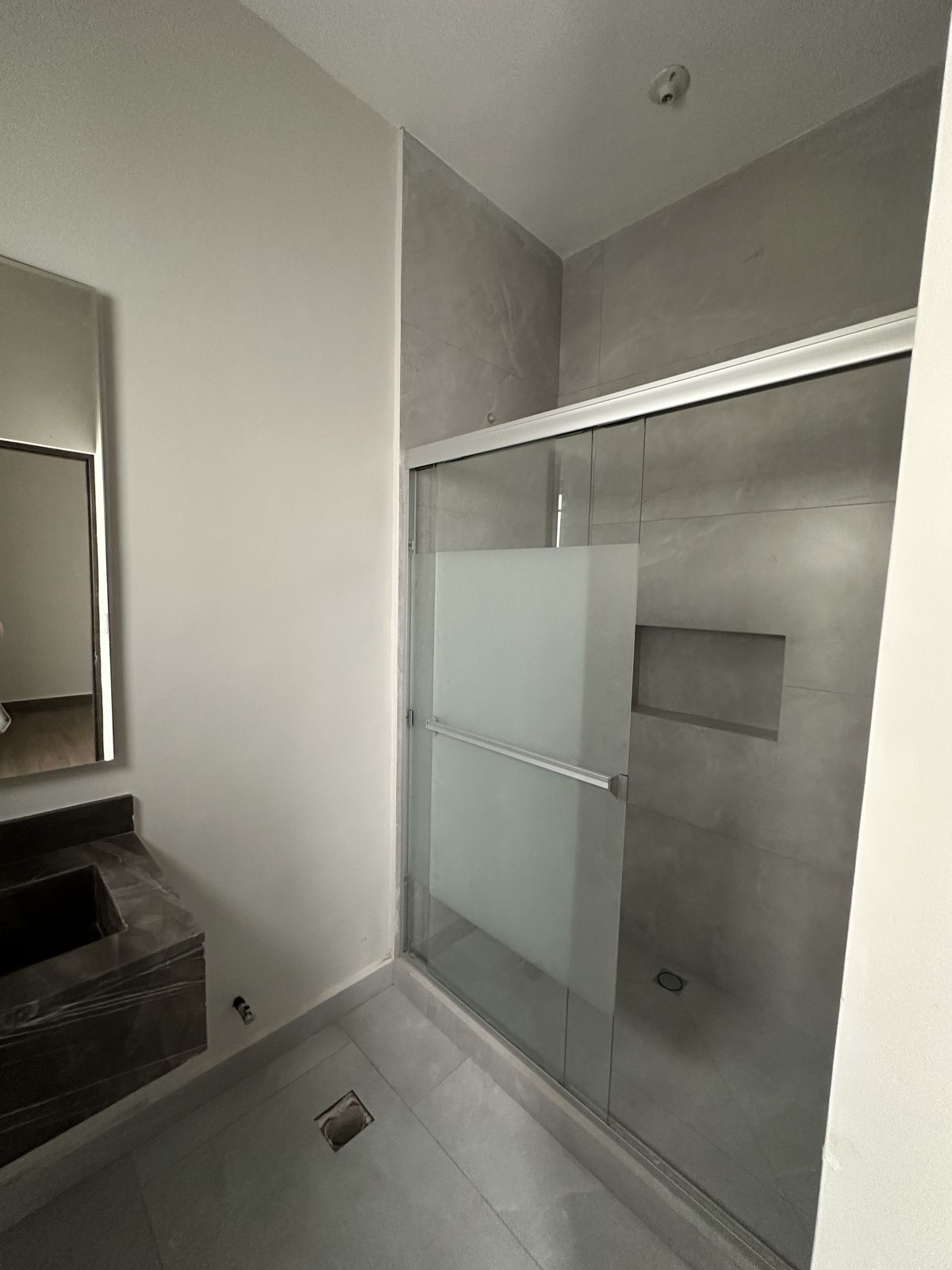 11 de 17: Canceles en el baño