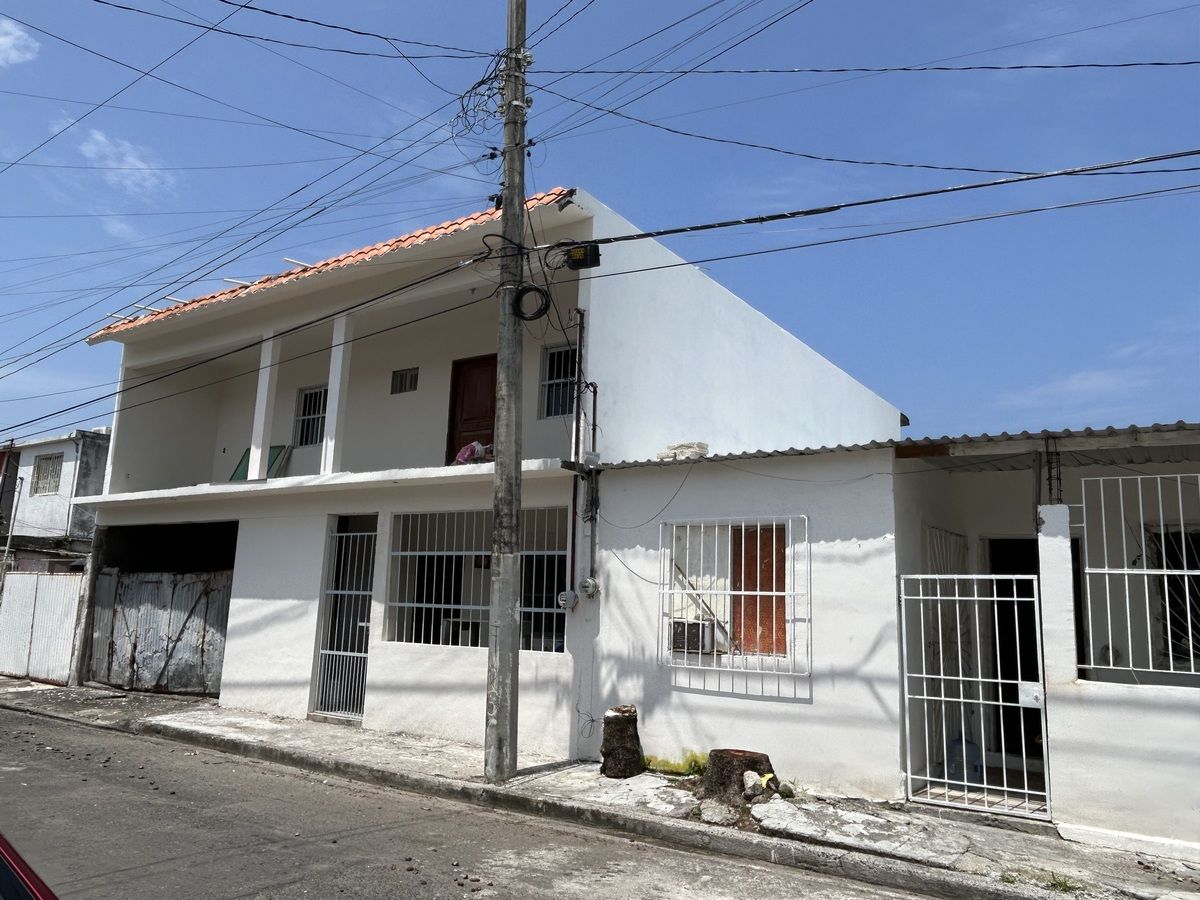 4 de 15