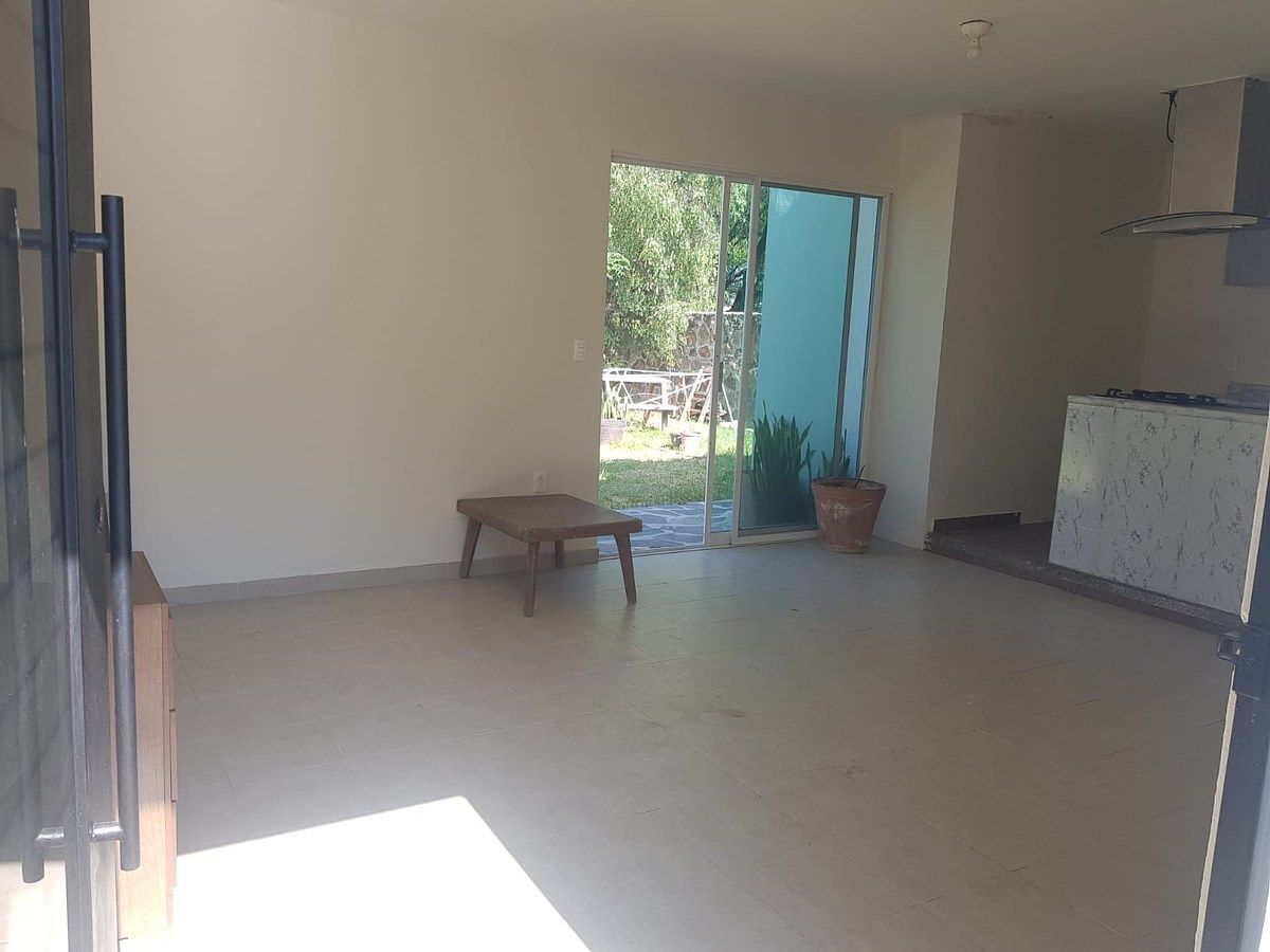 Sala Comedor, photo 10 of 15
