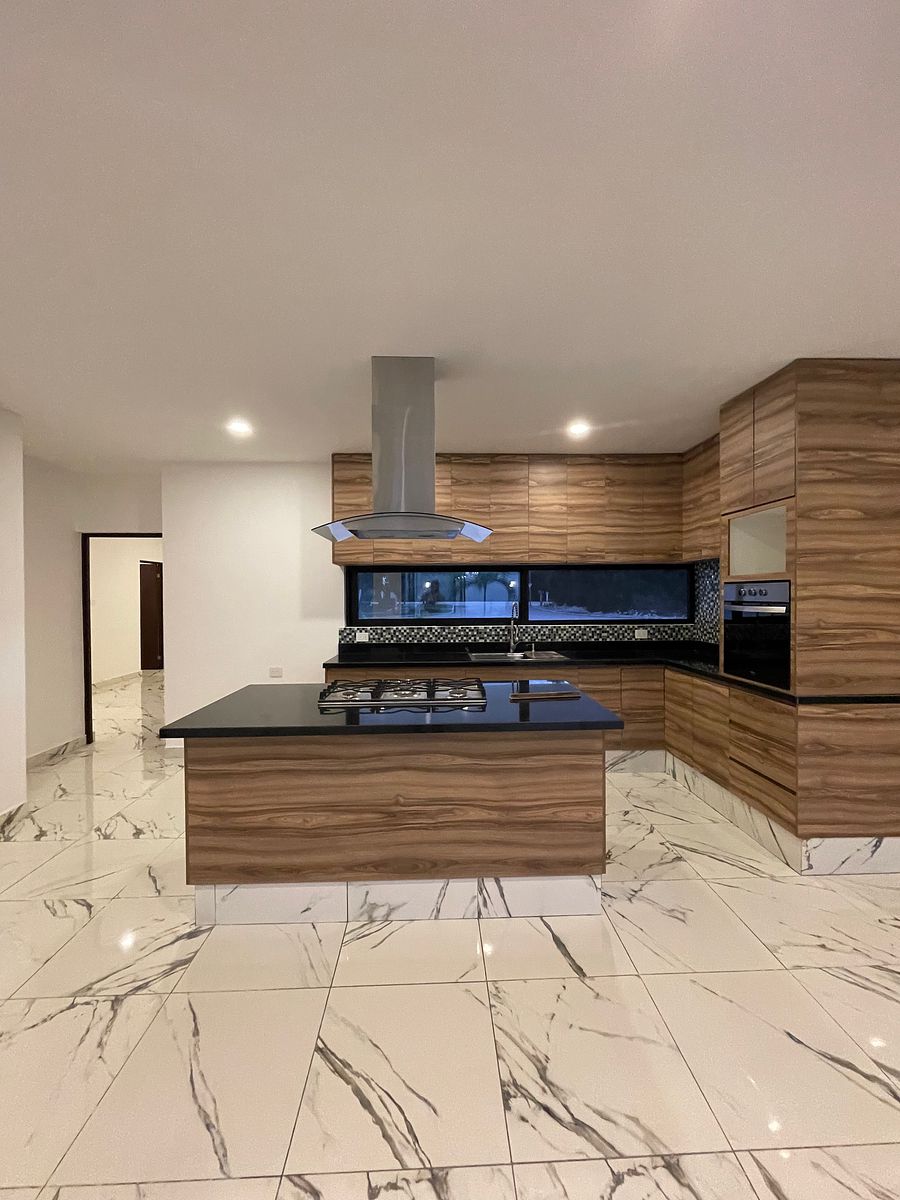 Casa em Jardines de Rejoyada, Mérida, foto 15 de 18