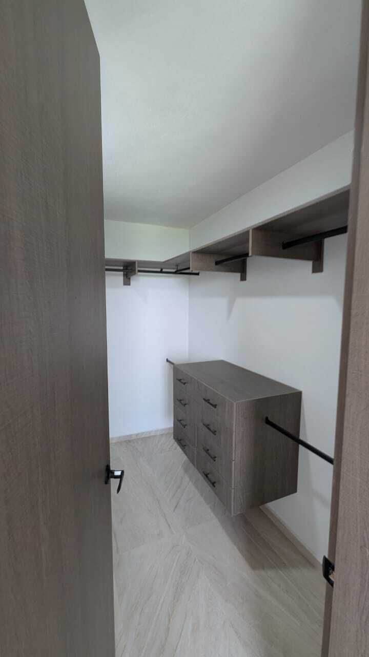 3 de 28