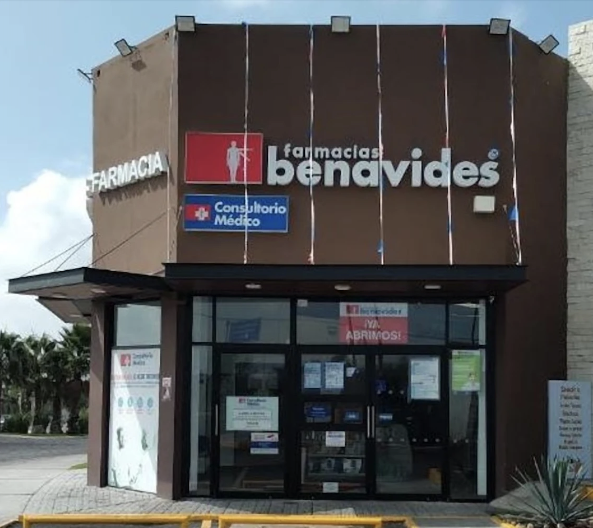 SE VENDE LOCAL COMERCIAL CON RENTA AAA - Inversión con ingreso inmediato - foto 2