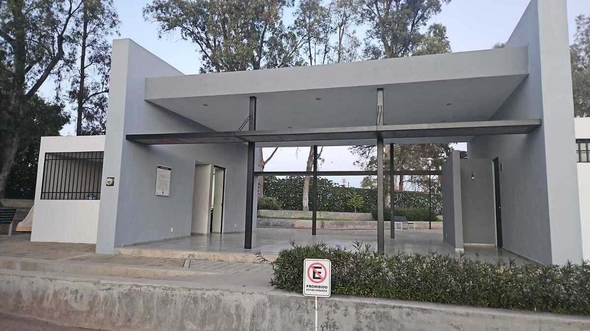 3 de 24