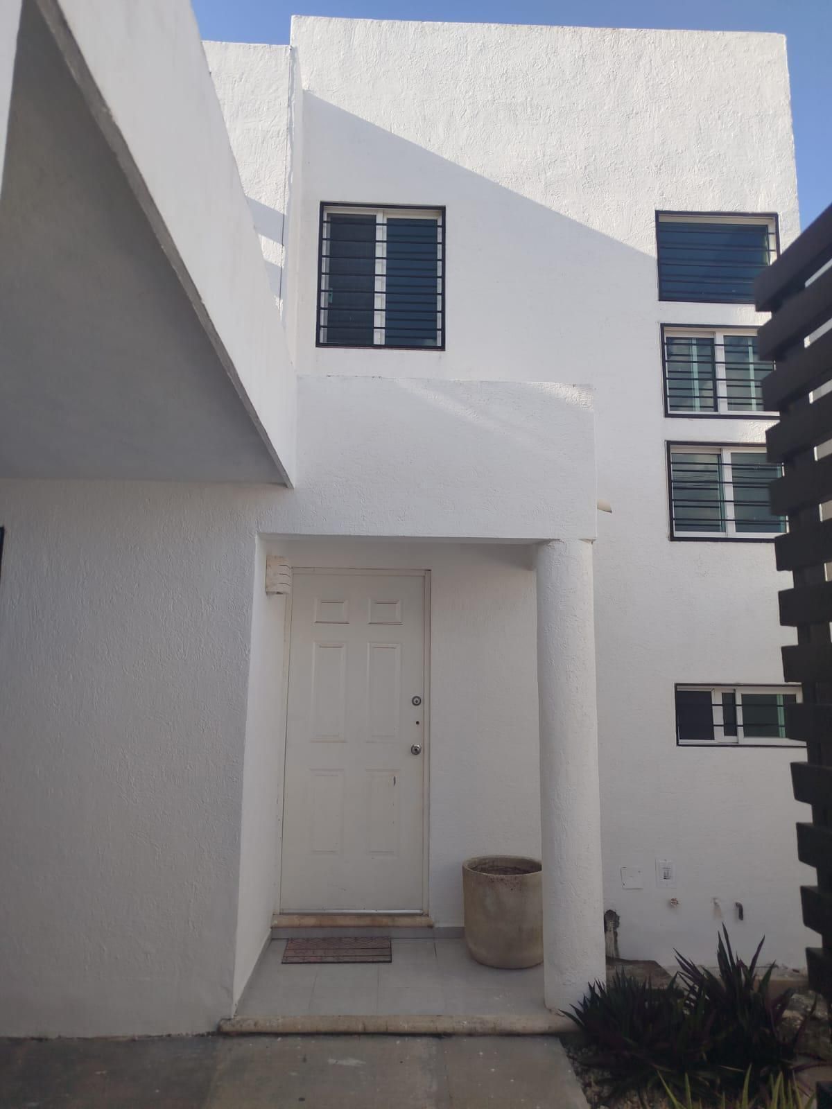 Casa em Montecarlo, Mérida, foto 2 de 13