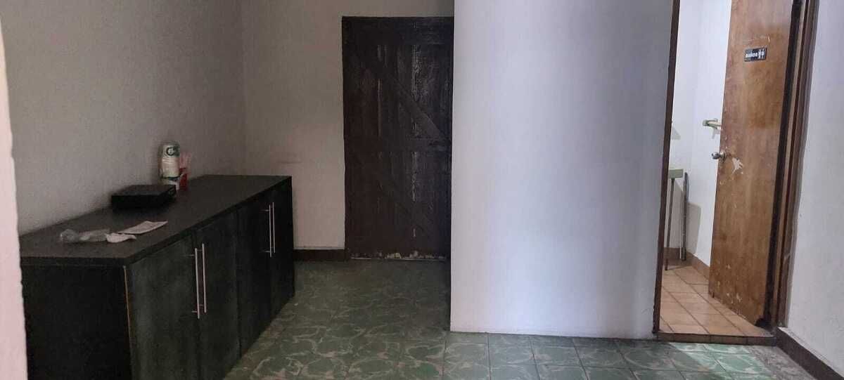 5 of 35: PLANTA BAJA