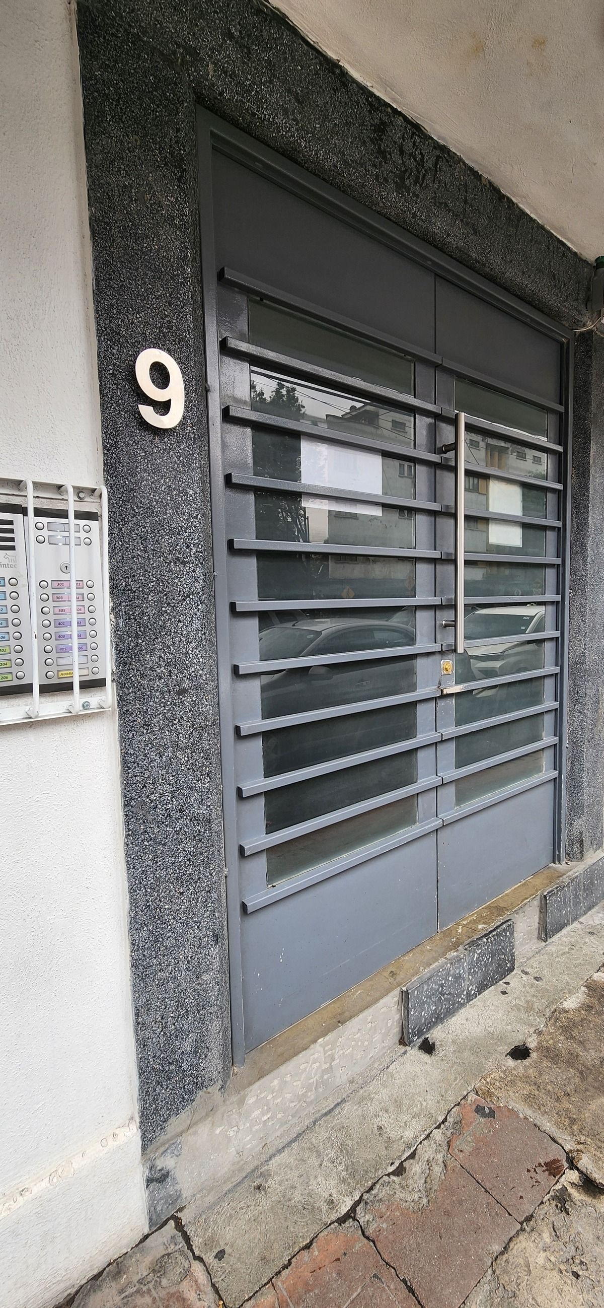 3 de 40
