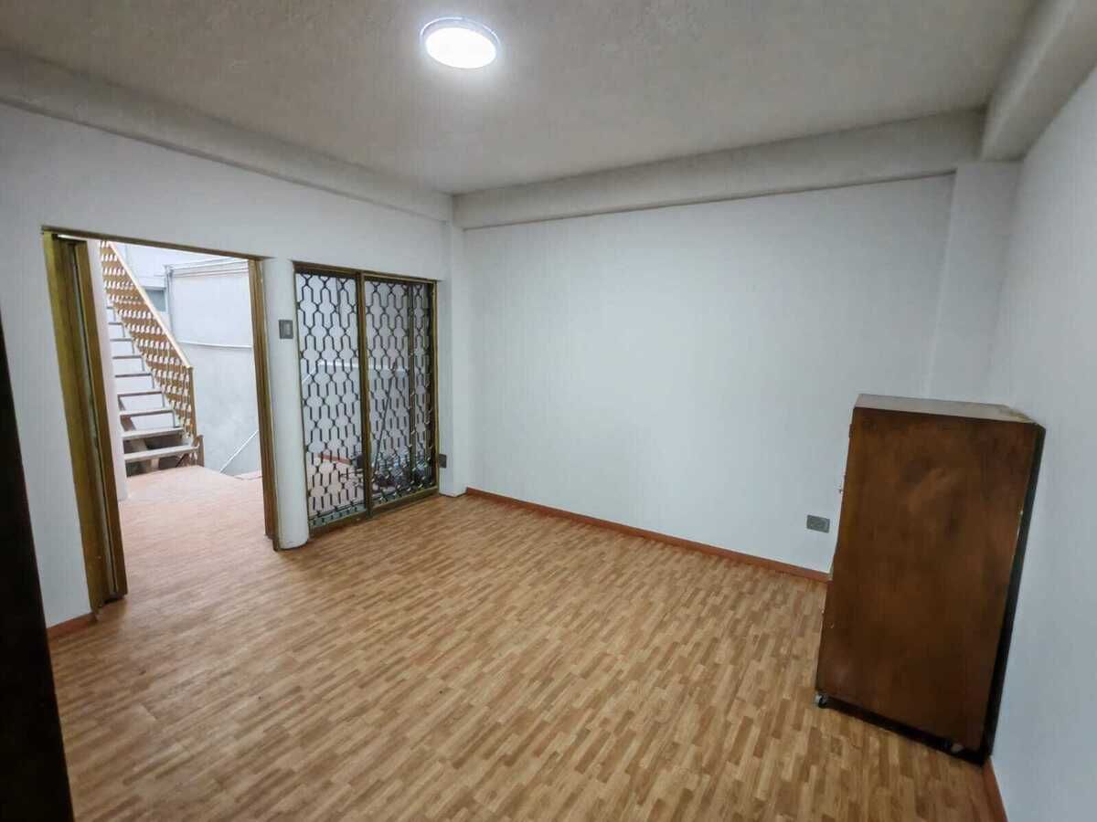 5 de 32: Depto 2  Estancia o 2nda Recámara