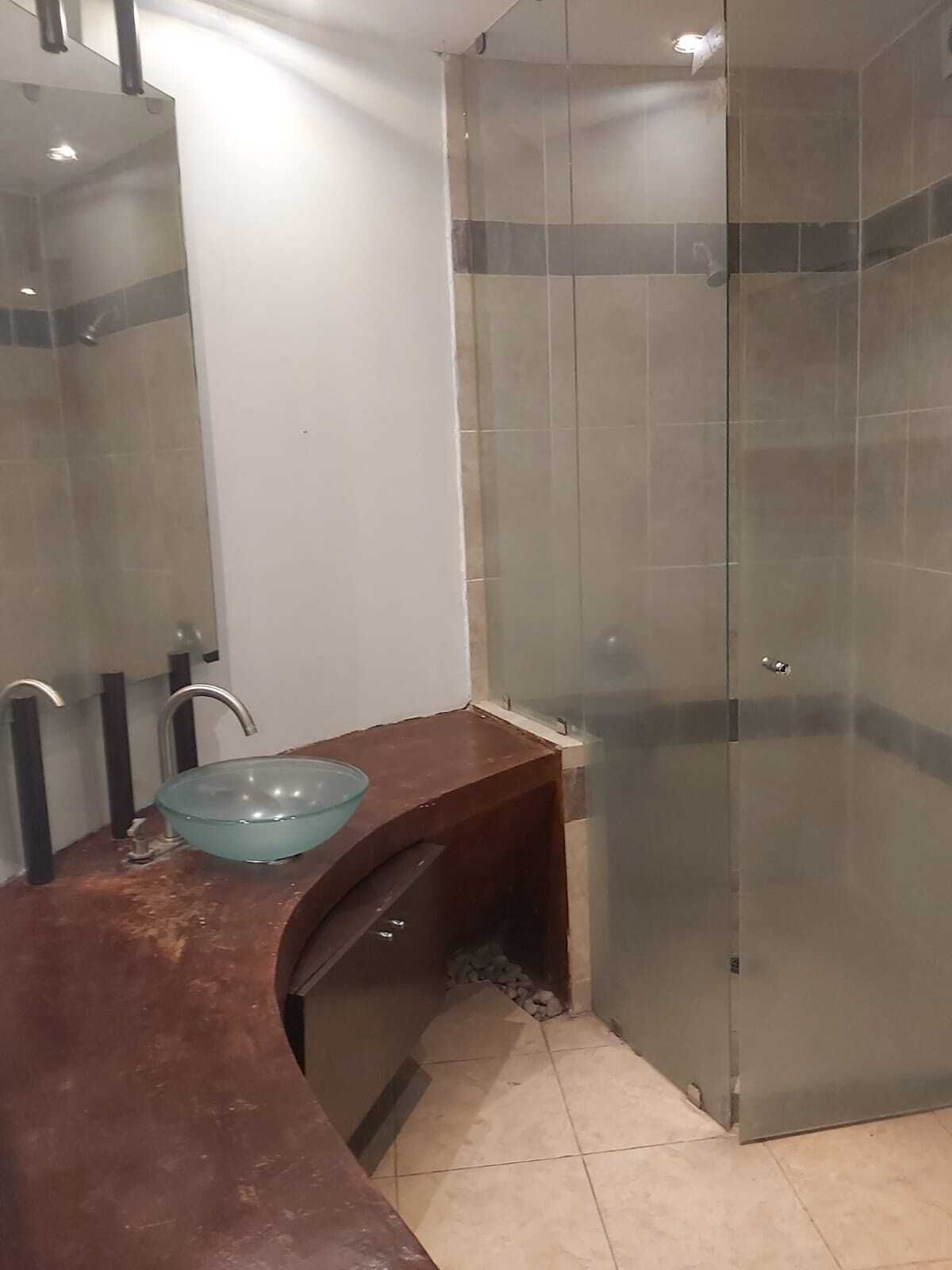 8 de 12