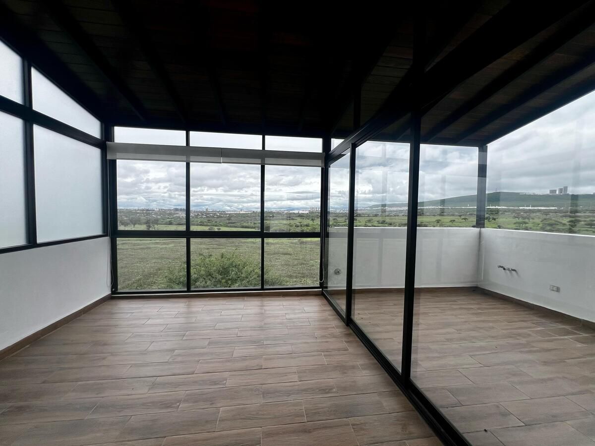5 de 29: Roof con una vista única
