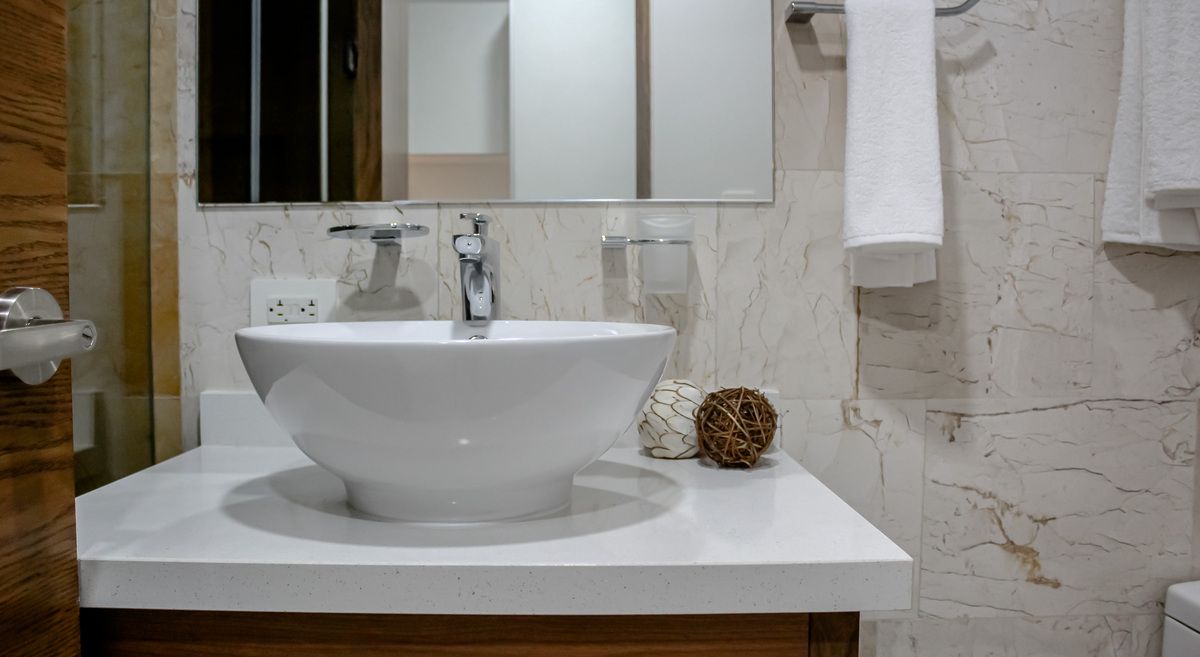 16 of 35: Griferia de alta calidad