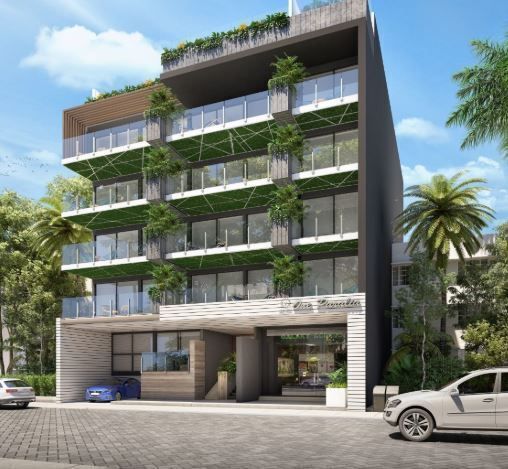 28 of 35: Fachada principal