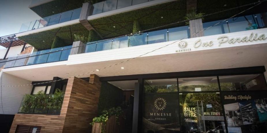 31 of 35: Entrada principal