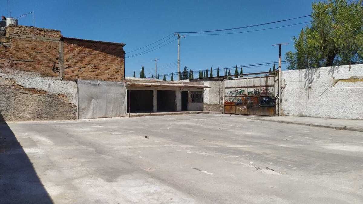 4 de 27