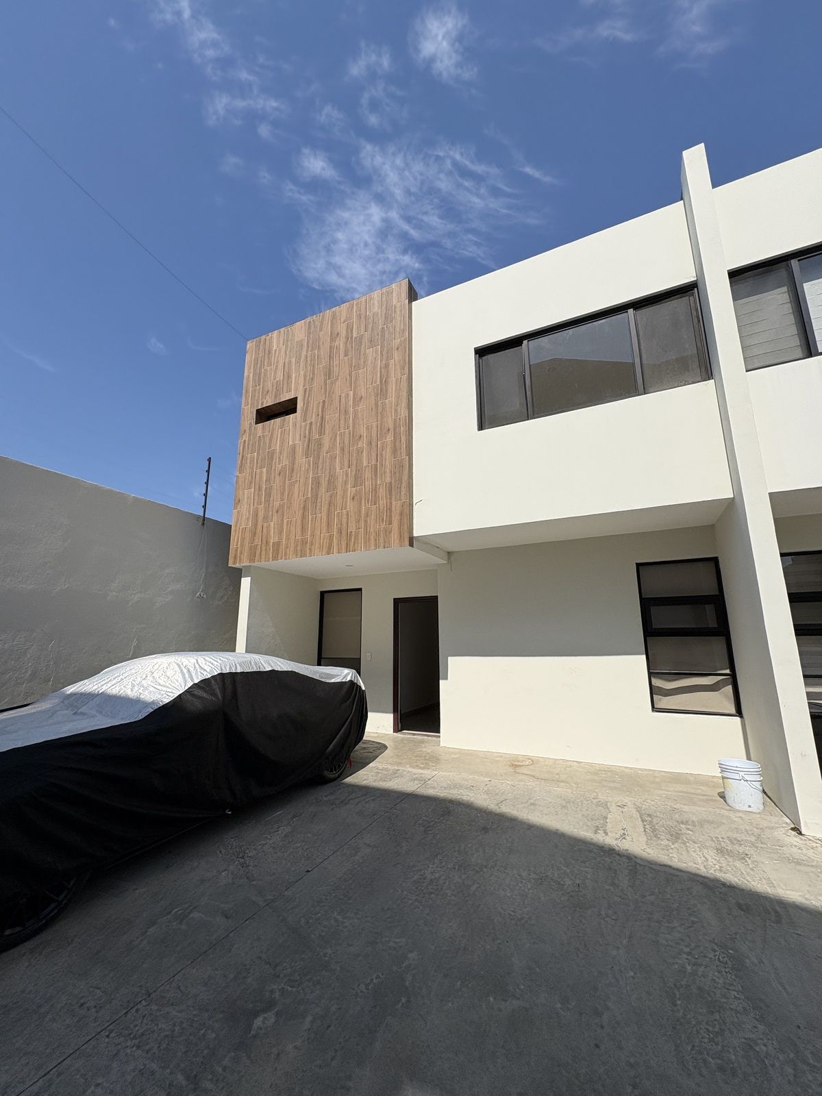 Casa en venta cerca de colonia independencia, hidalgo, centro y el periférico