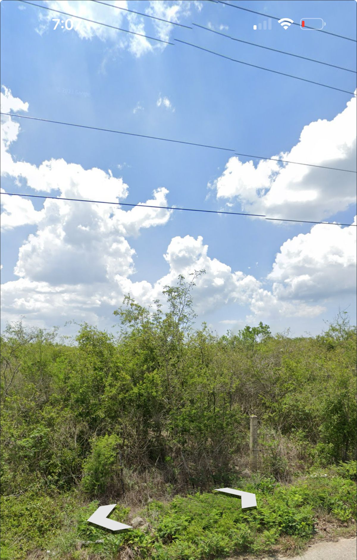 4 of 5: Frente de carretera