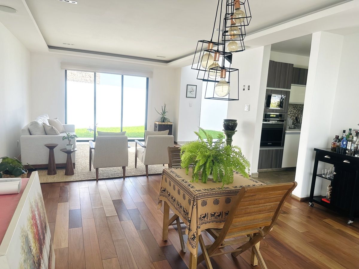 15 de 40: Sala comedor