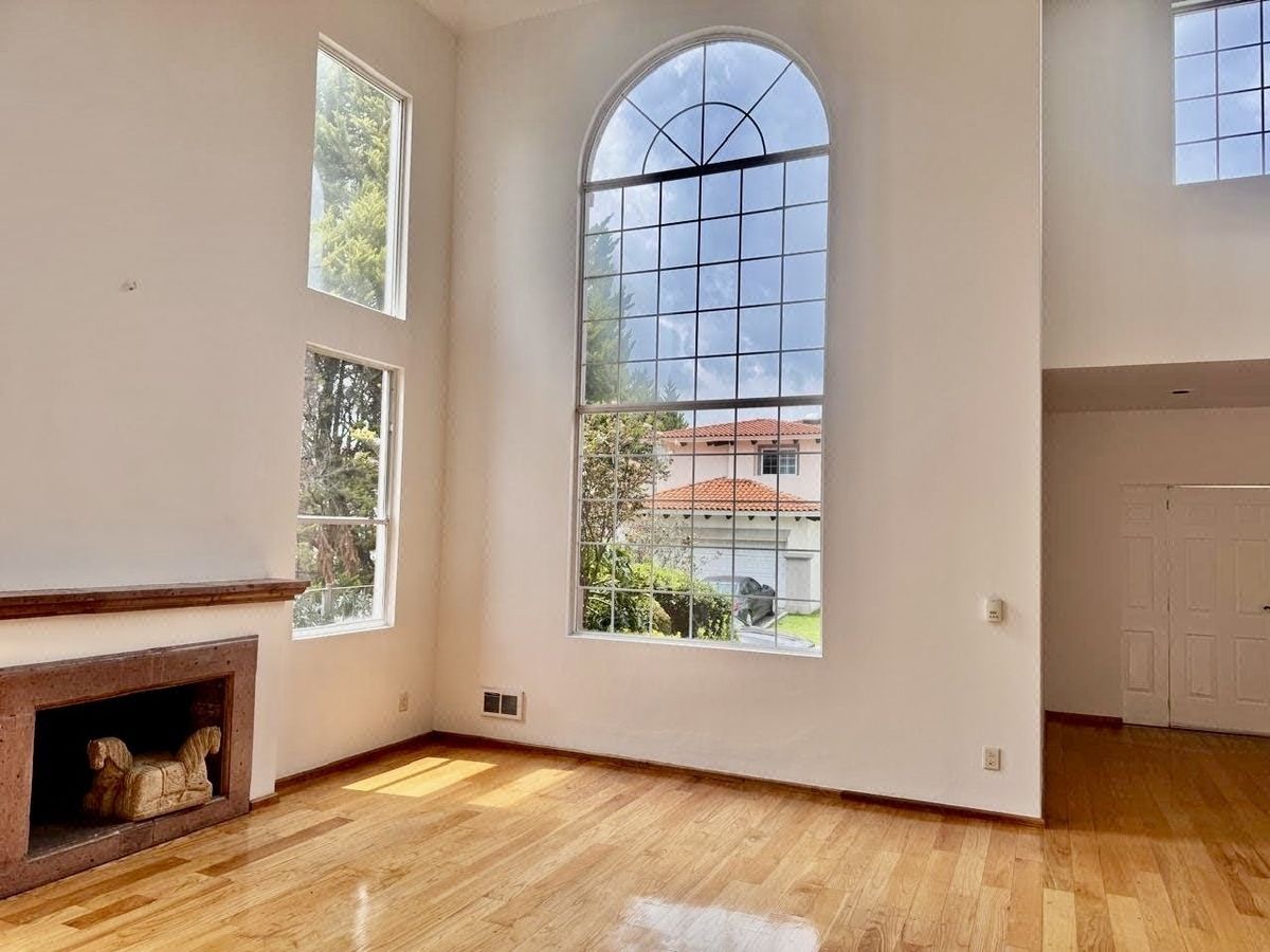 SALE. House in a condominium, Los Robles, Lerma State of Mexico - foto 4