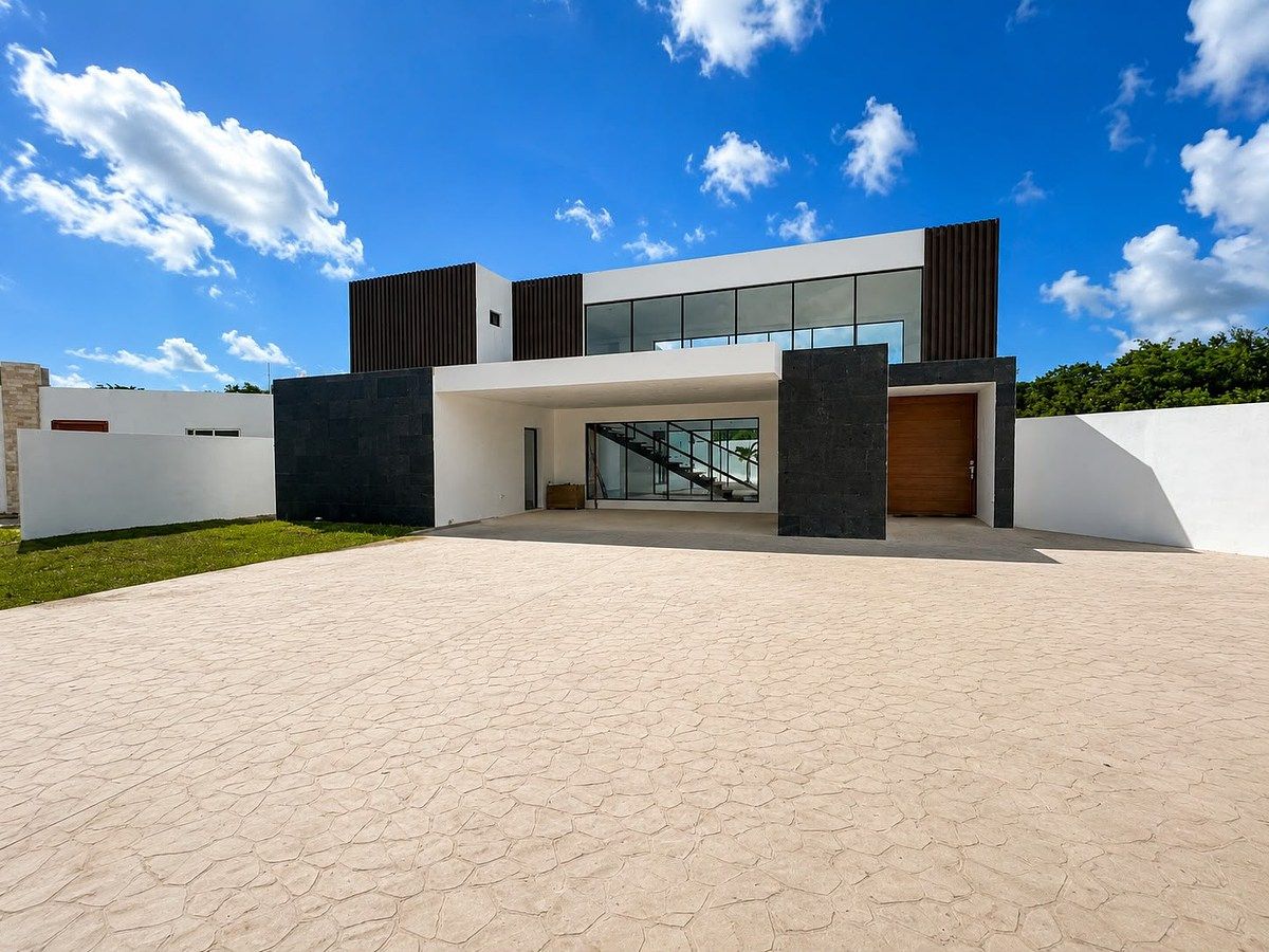 Casa à Venda em Jardines de Rejoyada, foto 1 de 19