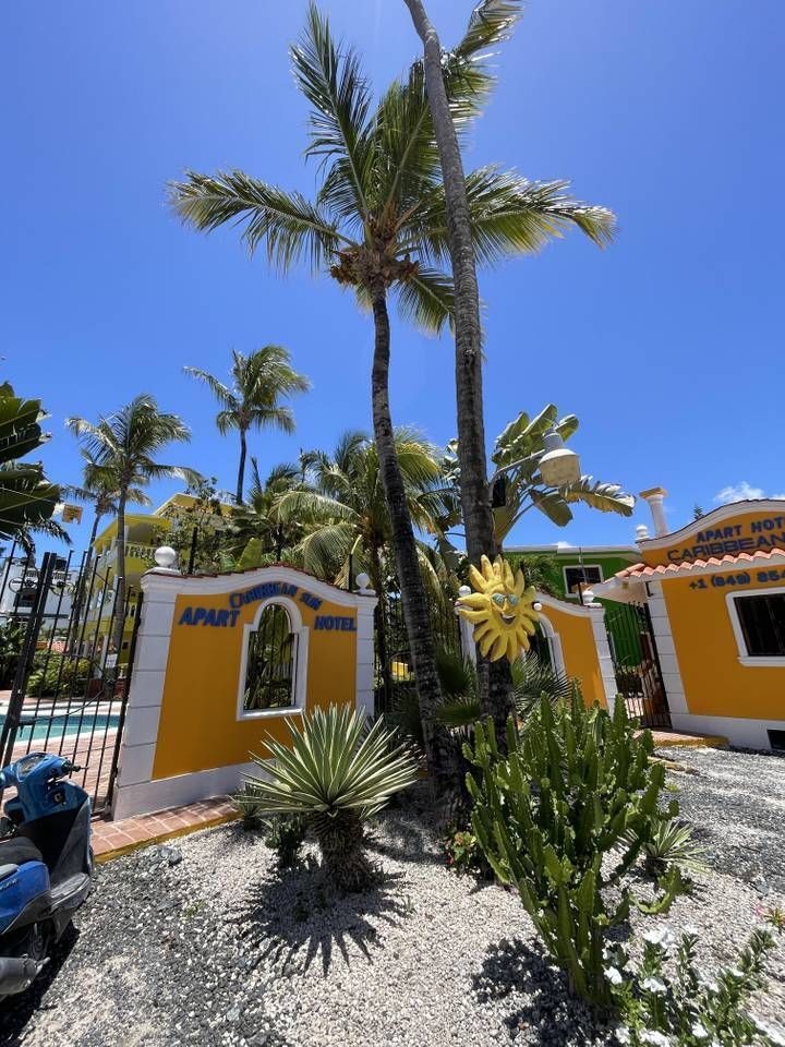 4 de 11: ENTRADA DE ACCESO