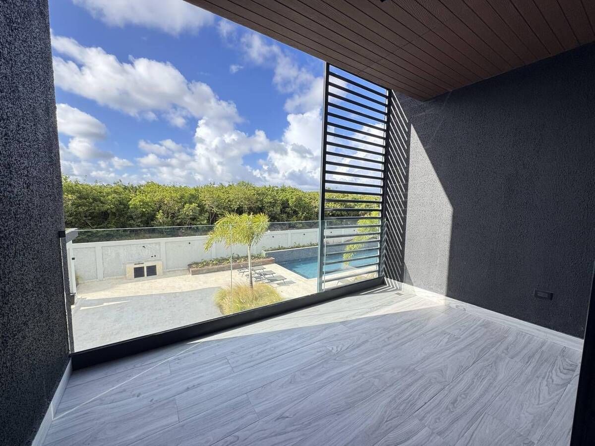 14 de 14: VISTA A LA PISCINA