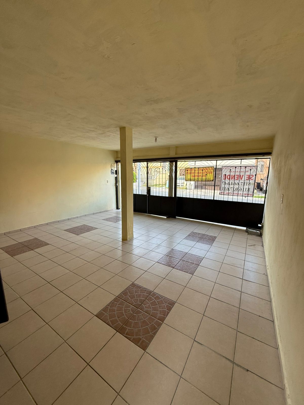 CASA EN VENTA EN FRACC. PUERTA DEL SOL, 1ER SECTOR. ESCOBEDO. N.L - foto 3