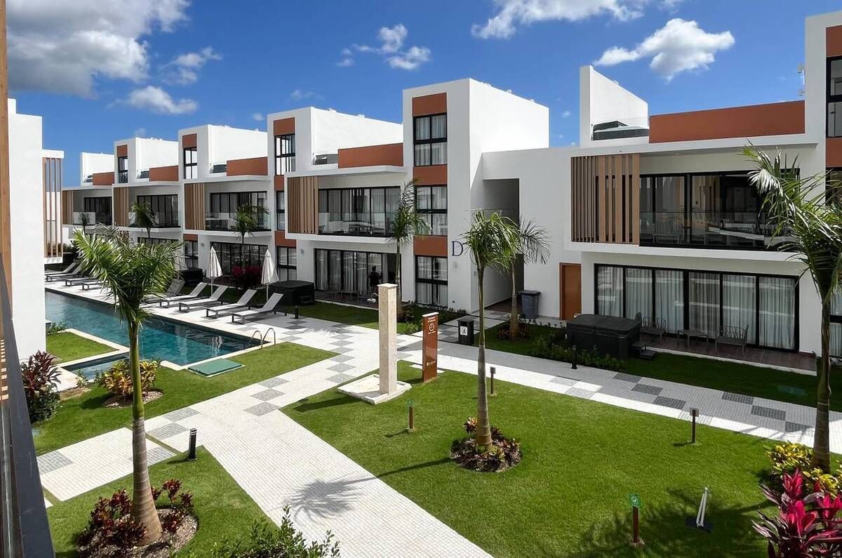 1 de 8: APARTAMENTOS