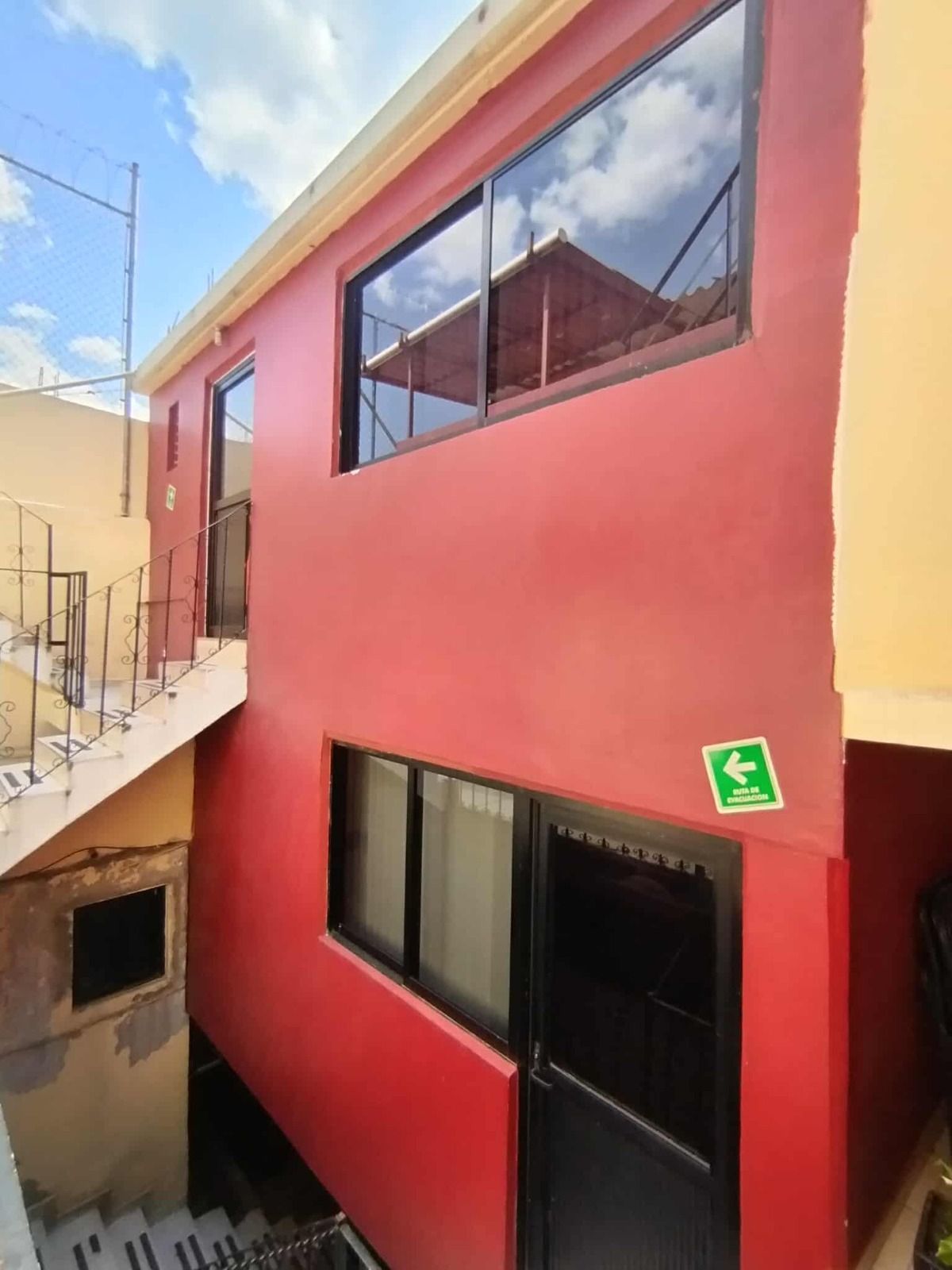 3 de 8